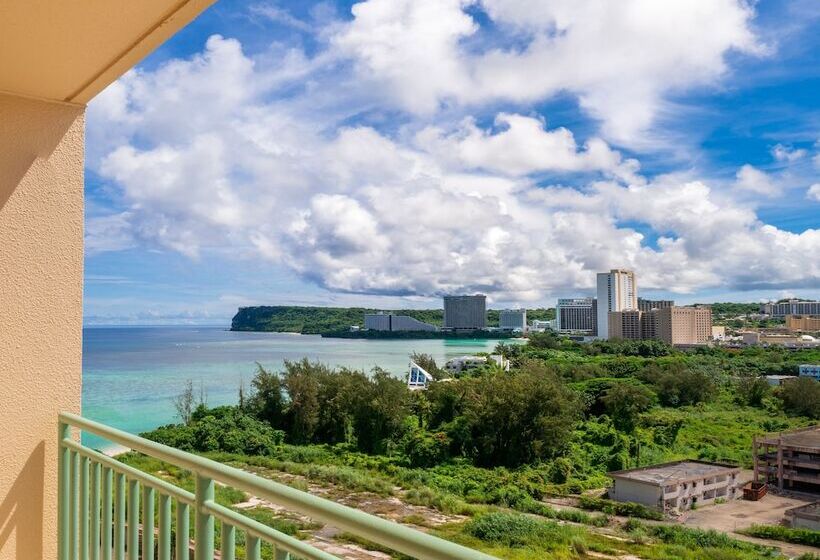 Holiday Resort & Spa Guam