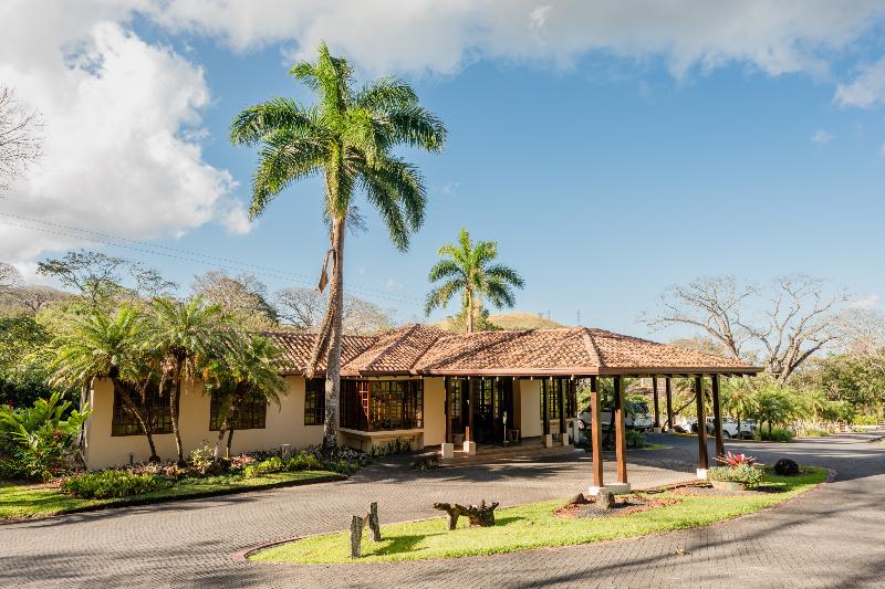 هتل Borinquen Thermal Resort