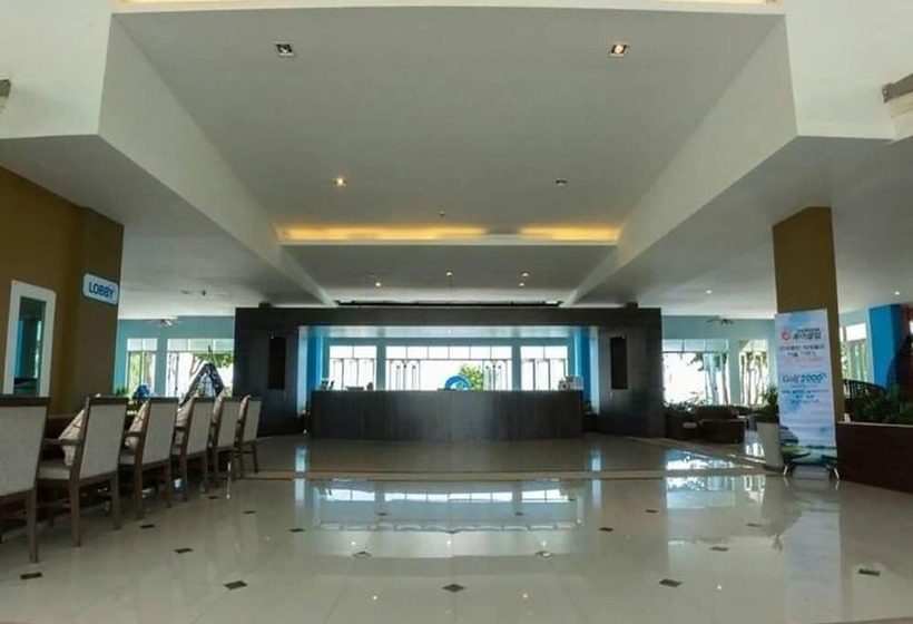 هتل Royal Phala Cliff Beach Resort