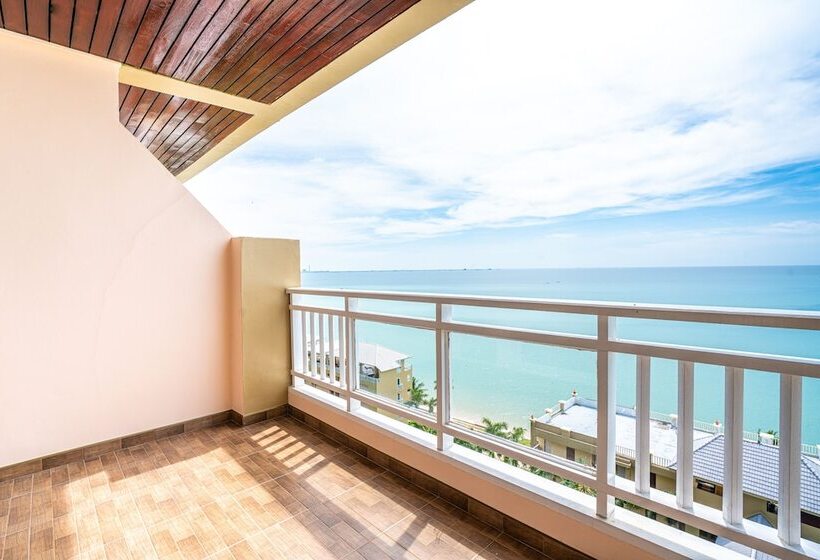 هتل Royal Phala Cliff Beach Resort