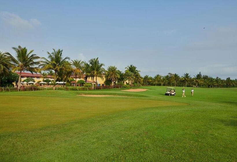 فندق The Lalit Golf & Spa Resort Goa