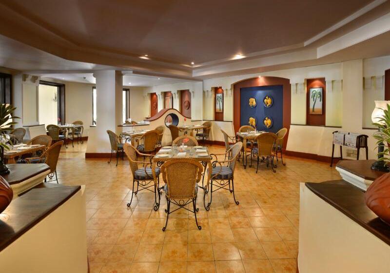 فندق The Lalit Golf & Spa Resort Goa