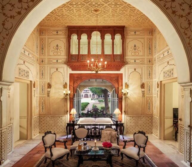 فندق The Laxmi Niwas Palace