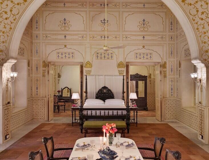 فندق The Laxmi Niwas Palace