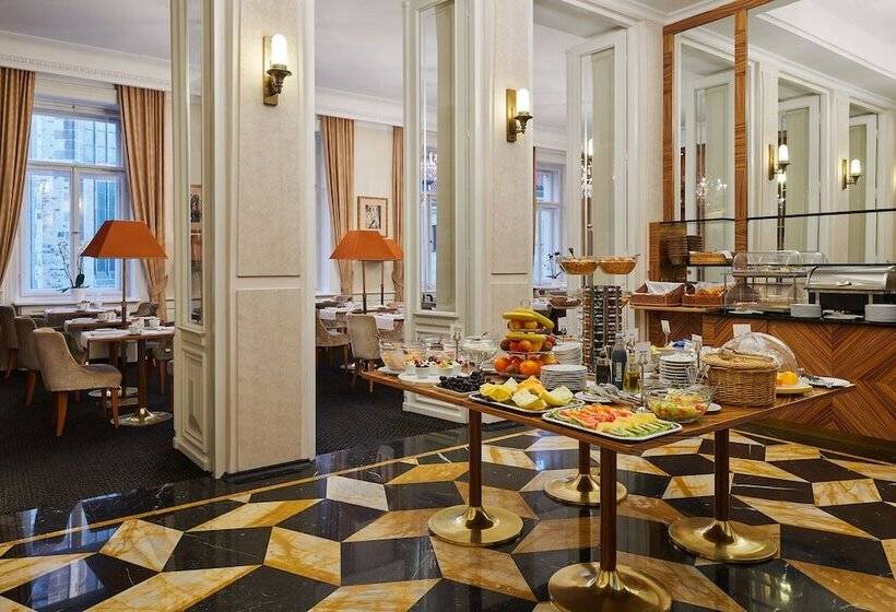 Ventana Hotel Prague