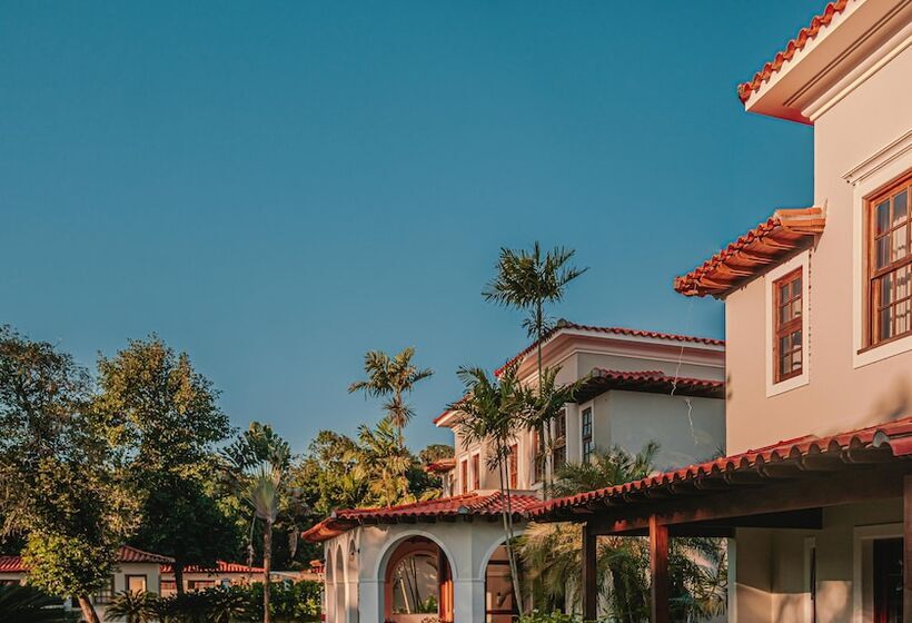Vila Angatú Eco Resort & Spa