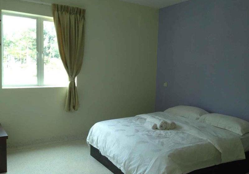 پانسیون First Guest House