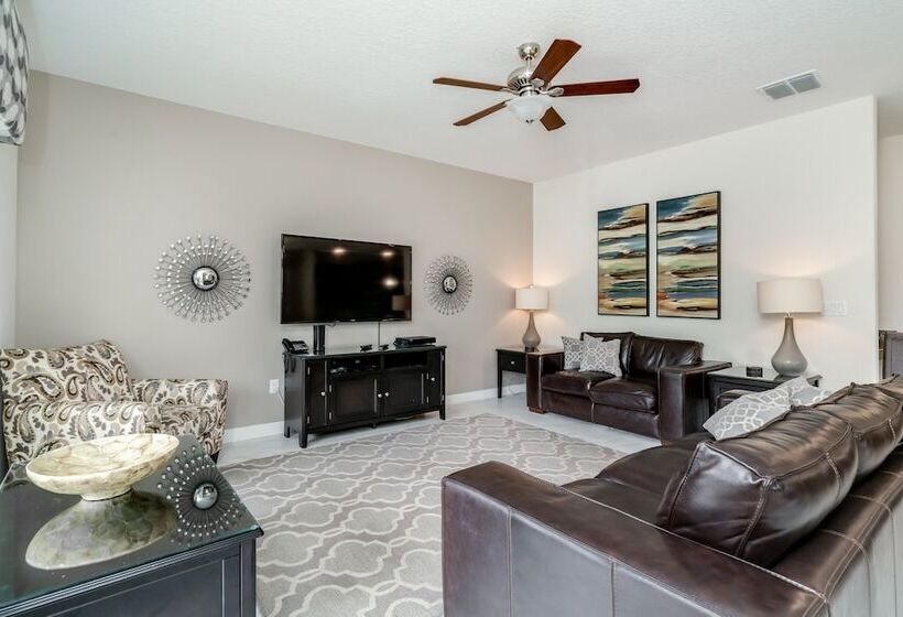6bed 5ba Villa Game Room Pool Spa
