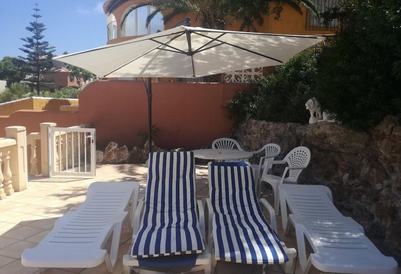 Villa June