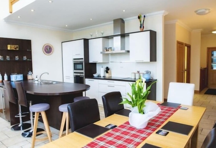 فندق Clovenstone Lodges