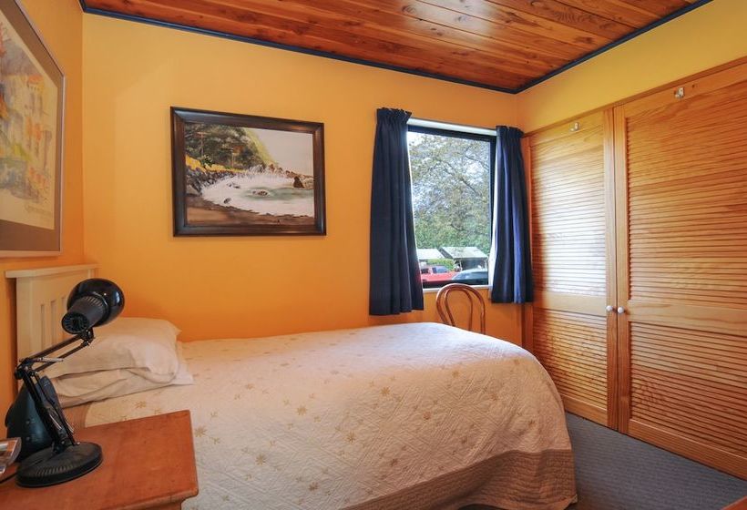 בית מלון כפרי Mountain View Lodge