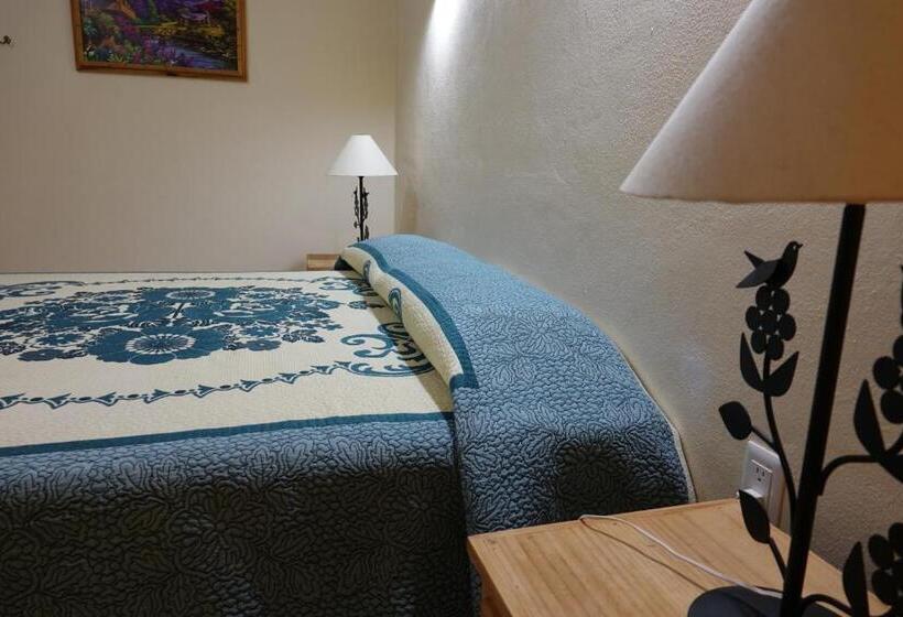 Quinta Comala Hotel & Villas