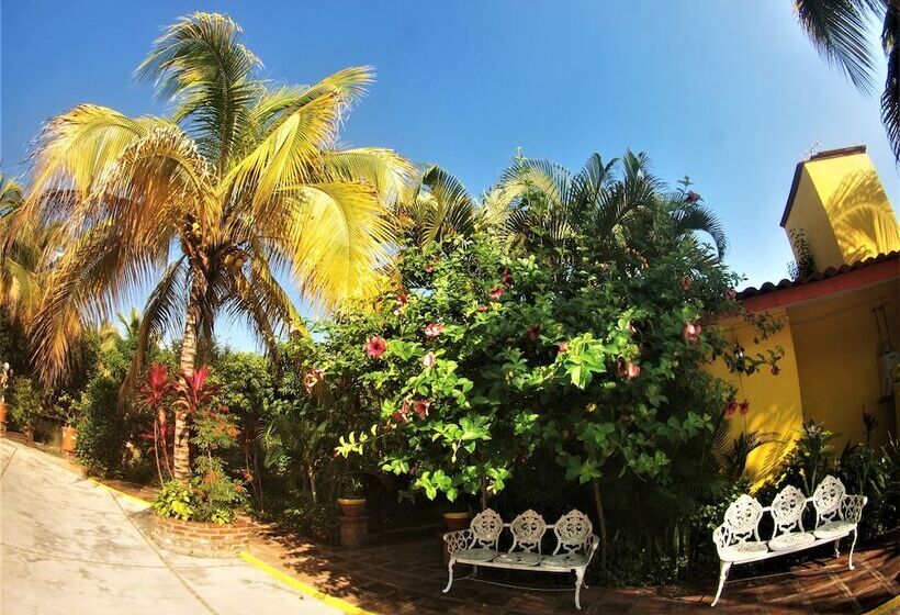 Quinta Comala Hotel & Villas