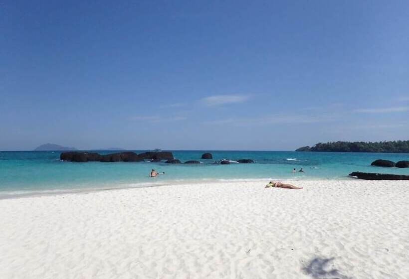 پانسیون Swiss Sawasdee Koh Mak