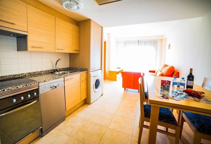 Apartamentos Adaria Vera