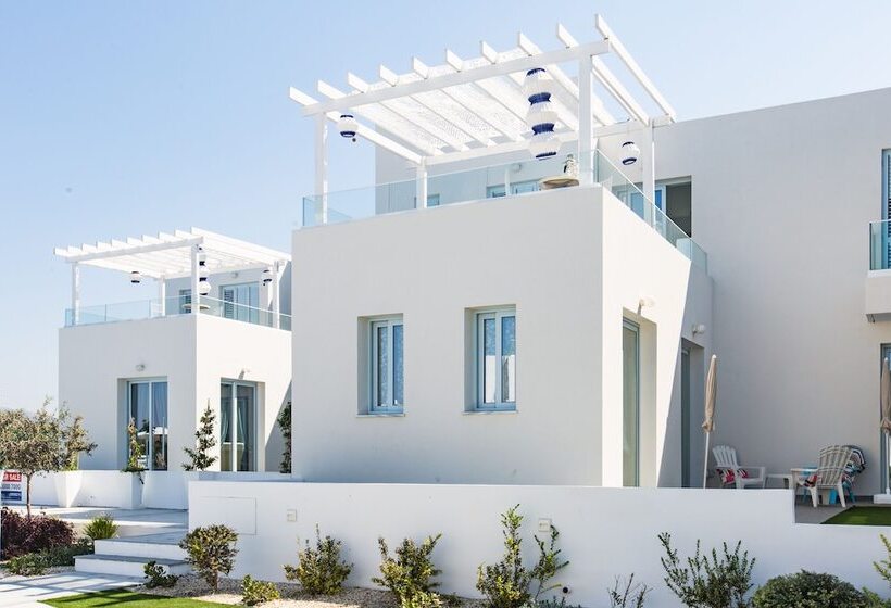 پانسیون Blue Diamond Villas
