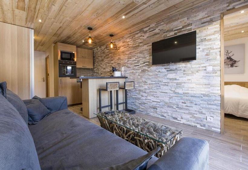 استراحتگاه Residence Le Domaine Du Jardin Alpin   Courchevel 1850