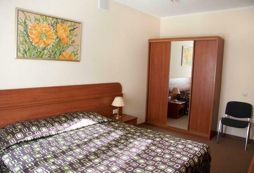 בית מלון כפרי Aleksandrovsky Park