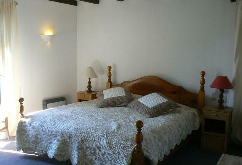 Отель Auberge Camelia
