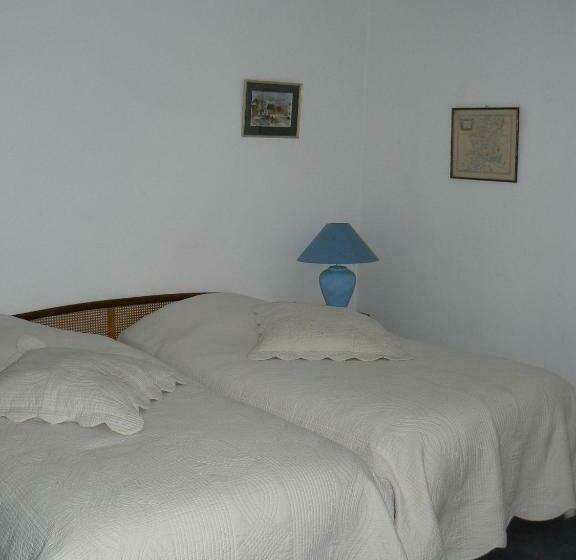 Отель Auberge Camelia