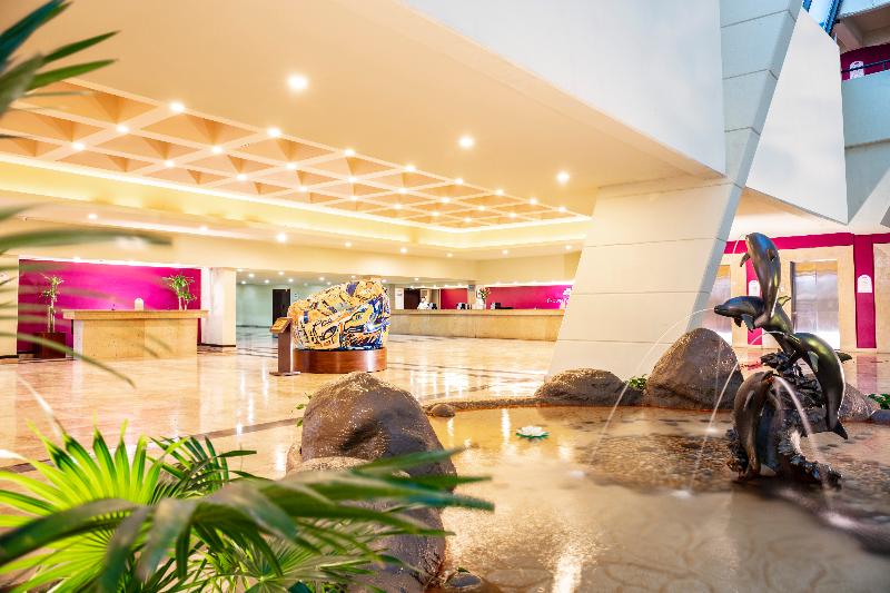 هتل Crown Paradise Club Cancun   All Inclusive
