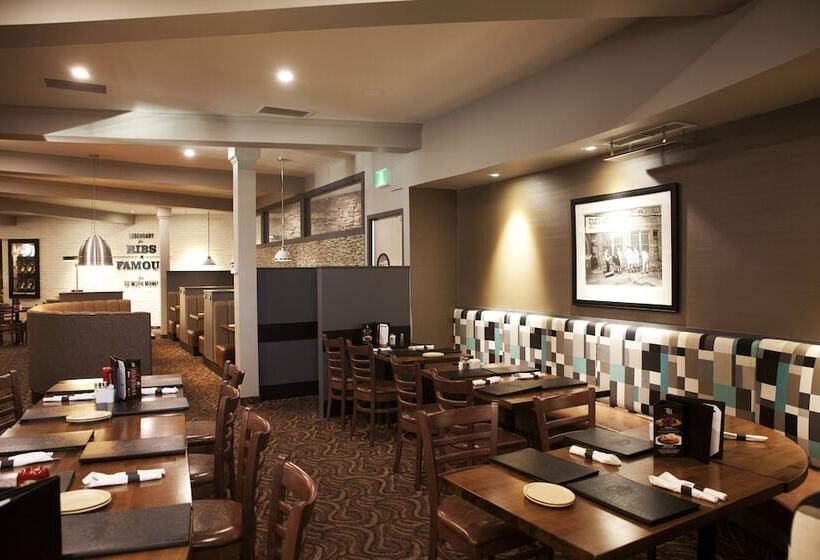 בית מלון כפרי Holiday Inn Lethbridge, An Ihg