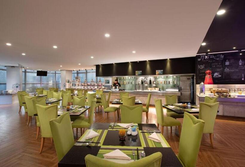 Otel Holiday Inn Shanghai Vista, An Ihg