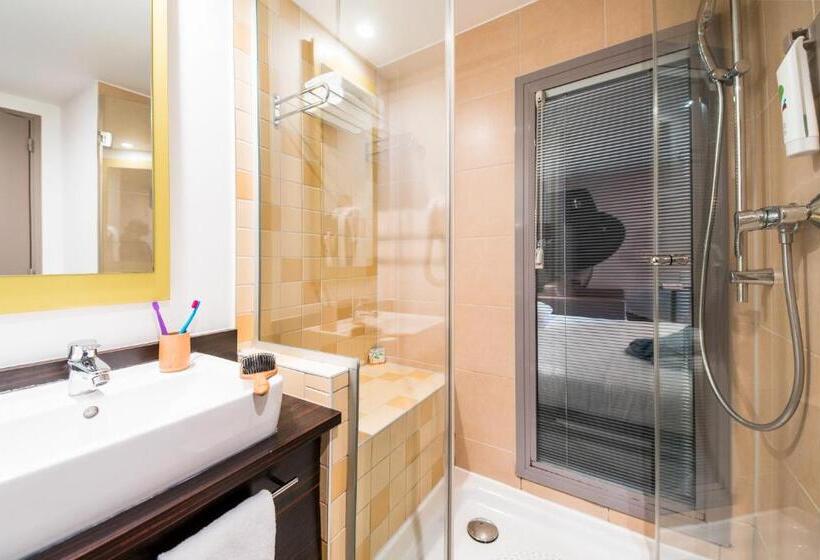 هتل Ibis Styles Nice Centre Port