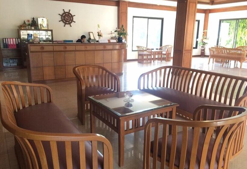هتل Life Up Resort And Spa