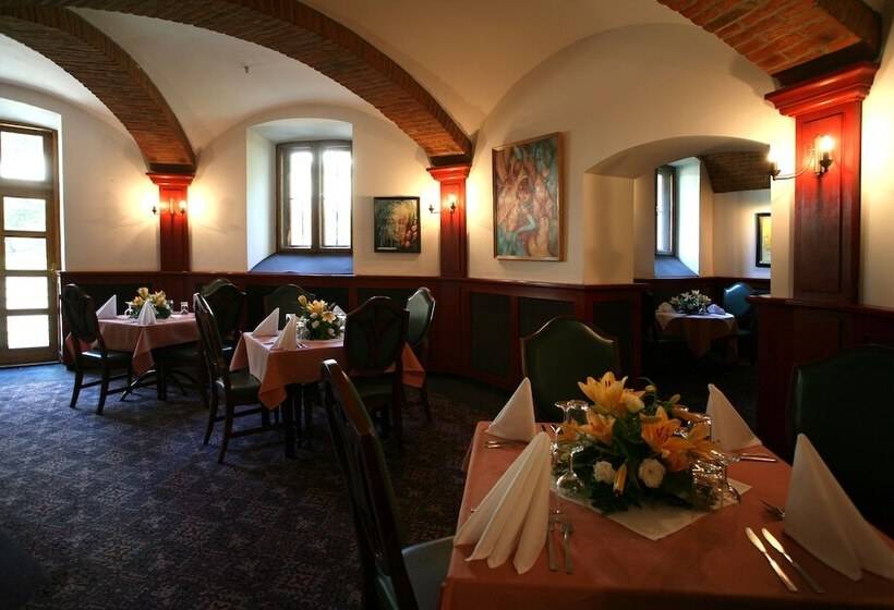 בית מלון כפרי Paszkowka Palace