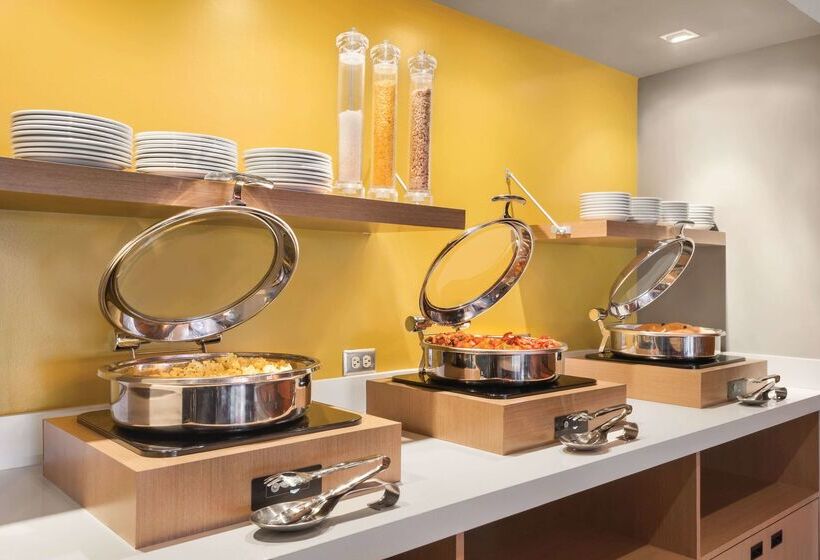 هتل Tryp By Wyndham Isla Verde