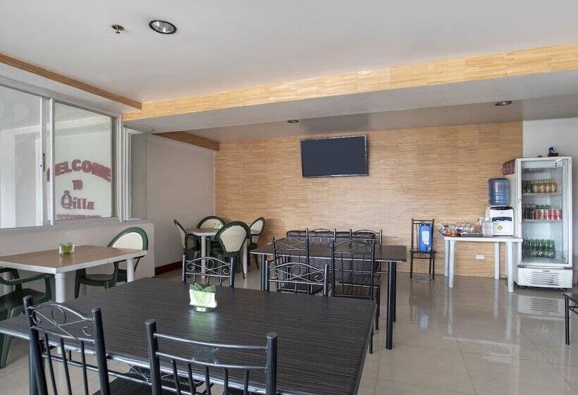 فندق Oyo 549 Sajj Bldg