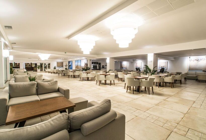 هتل Alexandros Palace