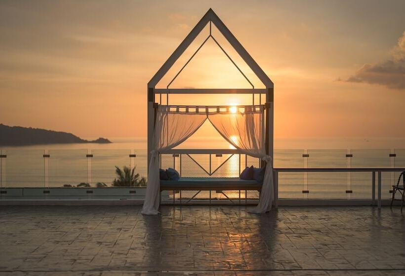 هتل Andamantra Resort And Villa Phuket   Sha Extra Plus