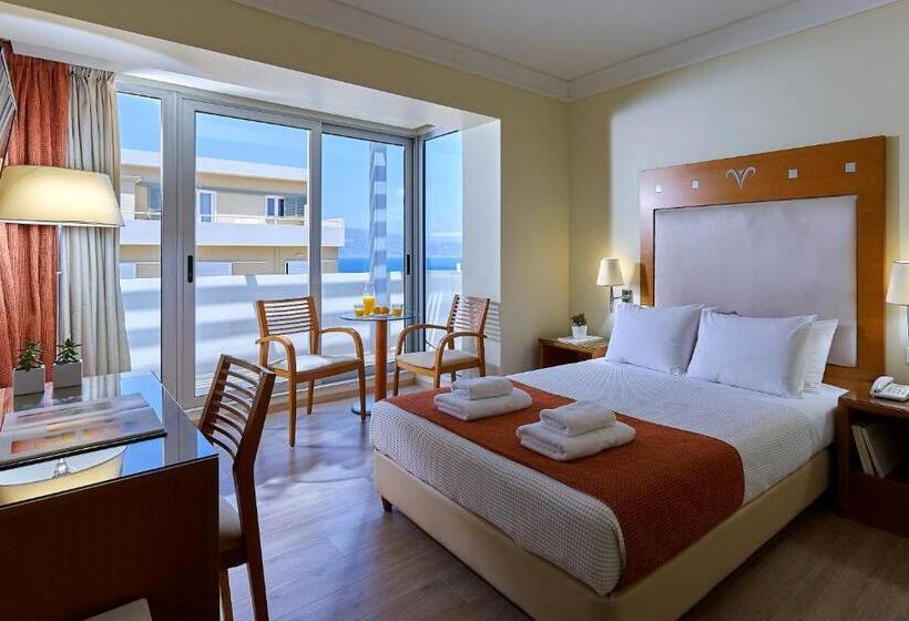 בית מלון כפרי Atrion