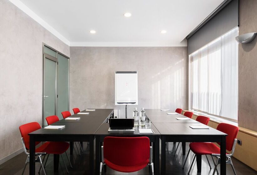 B&b Hotel Milano La Spezia