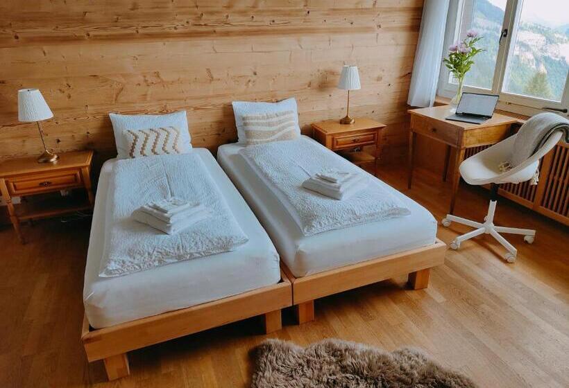 בית מלון כפרי Bergsonne Rigi