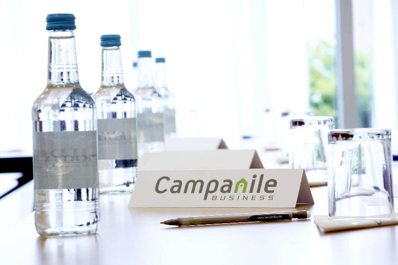 Отель Campanile Leicester