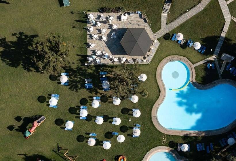 هتل Century Resort