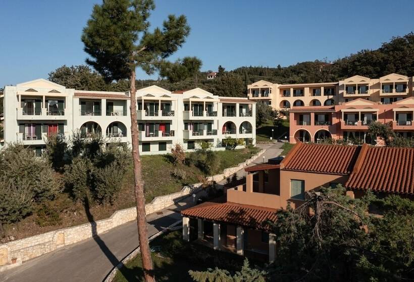 هتل Century Resort