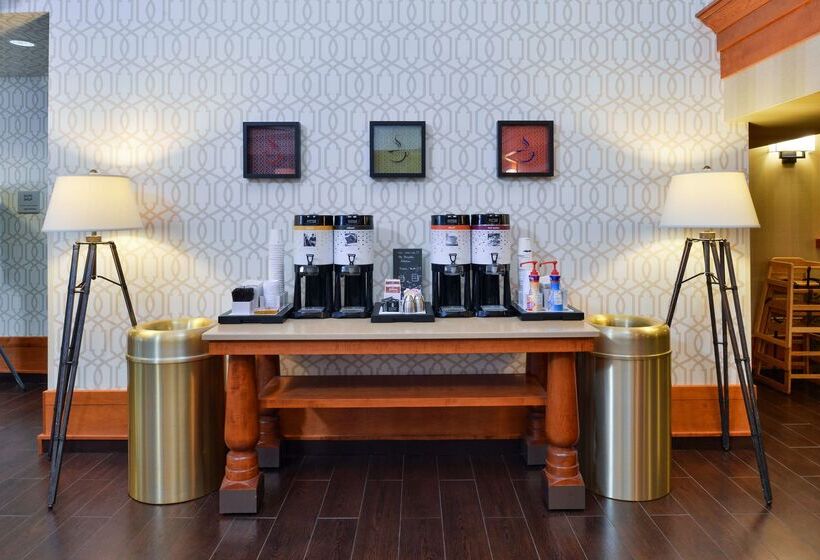 בית מלון כפרי Hampton Inn & Suites By Hilton Calgary  University Northwest