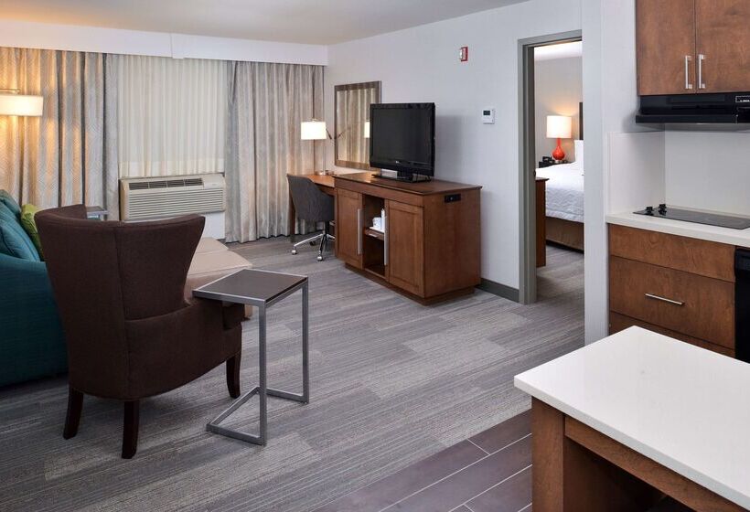 בית מלון כפרי Hampton Inn & Suites By Hilton Calgary  University Northwest