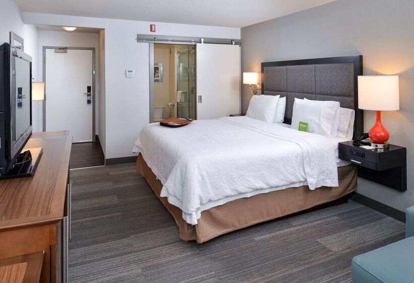 בית מלון כפרי Hampton Inn & Suites By Hilton Calgary  University Northwest