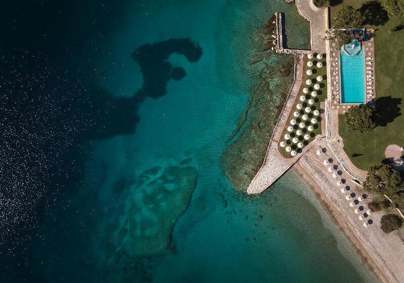酒店 Kalamaki Beach Resort