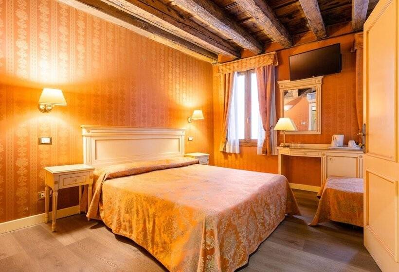 هتل Lanterna Di Marco Polo