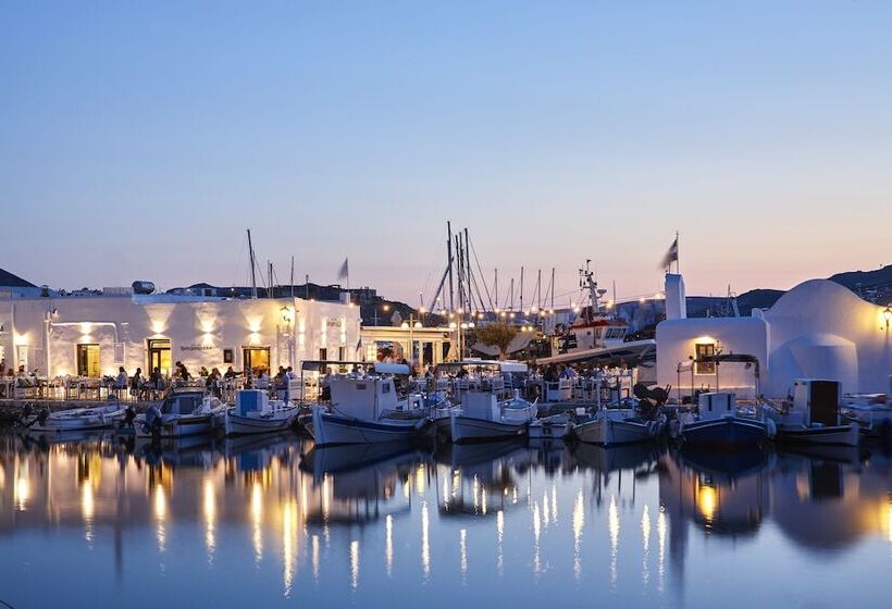 هتل Mr And Mrs White Paros