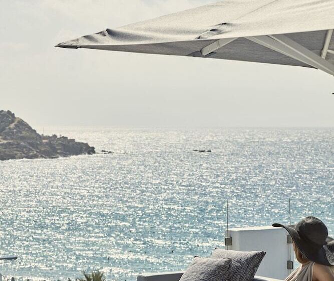 هتل Myconian Ambassador Relais & Chateaux