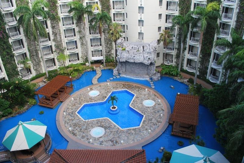 فندق Okinawa Kariyushi Beach Resort Ocean Spa