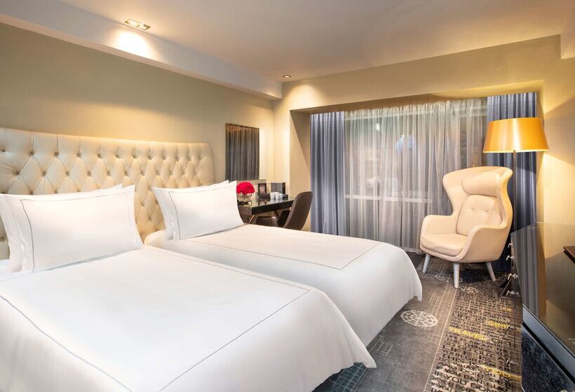 هتل Park Plaza London Riverbank