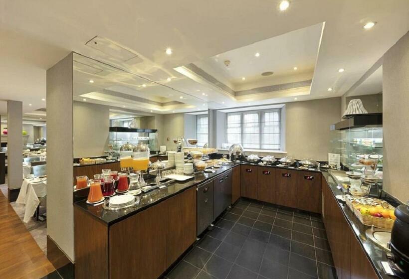 Wellington Hotel By Blue Orchid